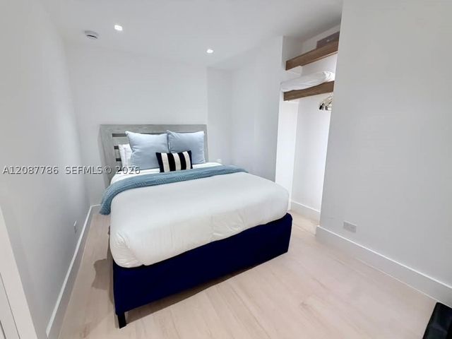 2301 Collins Ave 920, Miami Beach, FL 33139