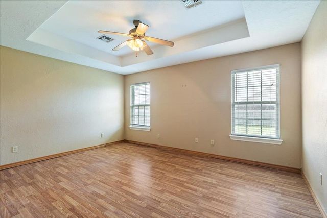 1202 1st St, Elgin, OK 73538