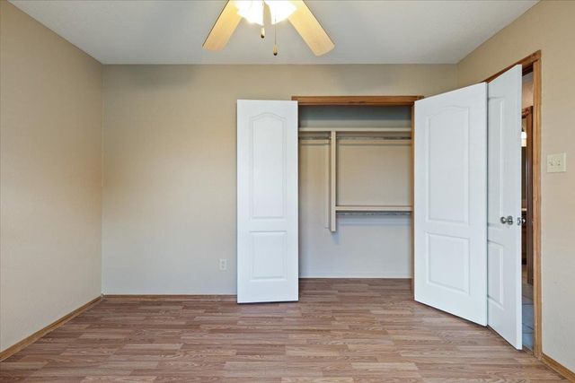 1202 1st St, Elgin, OK 73538