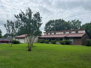 132 County Road 2933, Pittsburg, TX 75686
