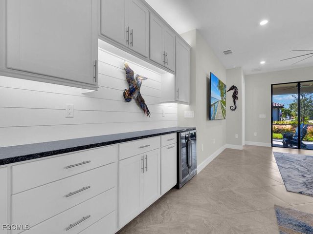 17300 Corsini DR, Fort Myers, FL 33913