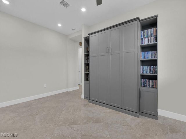 17300 Corsini DR, Fort Myers, FL 33913