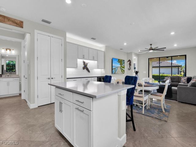 17300 Corsini DR, Fort Myers, FL 33913