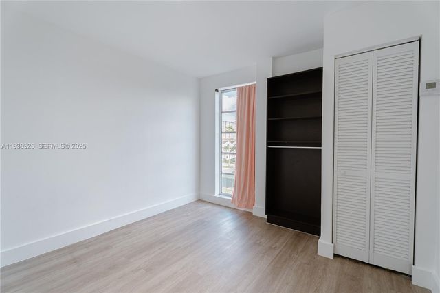 3716 NE 168th St 304, North Miami Beach, FL 33160