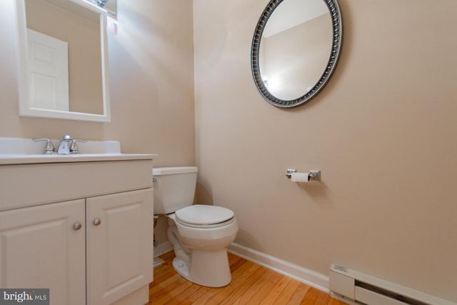 304 E 12TH AVE, Ranson, WV 25438