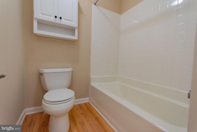 304 E 12TH AVE, Ranson, WV 25438