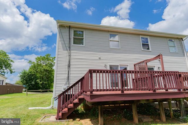 304 E 12TH AVE, Ranson, WV 25438