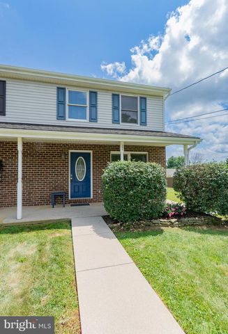 304 E 12TH AVE, Ranson, WV 25438