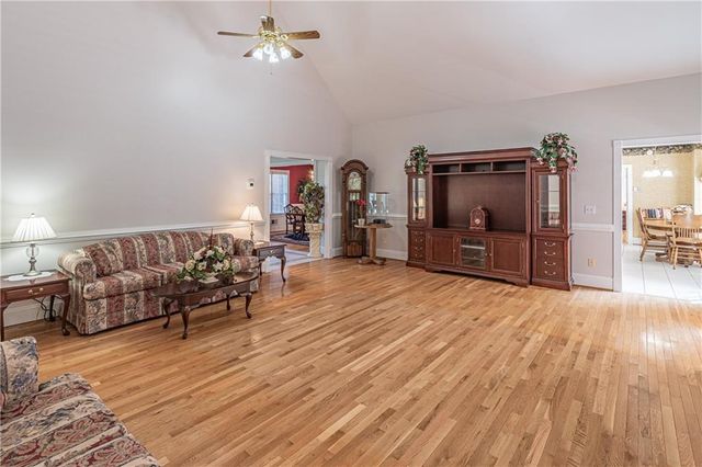 3562 Thompson Mill Road, Buford, GA 30519