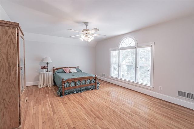 3562 Thompson Mill Road, Buford, GA 30519