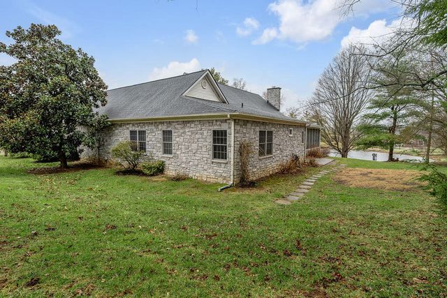 4205 John Alden Lane, Lexington, KY 40504