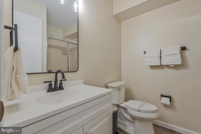 2407 SHURLOCK CT, Mount Laurel, NJ 08054