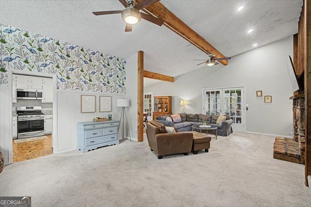 107 Lisa Lane, Carrollton, GA 30117