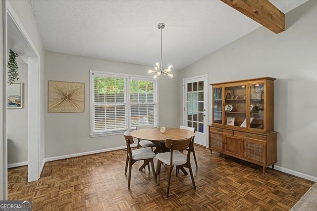 107 Lisa Lane, Carrollton, GA 30117