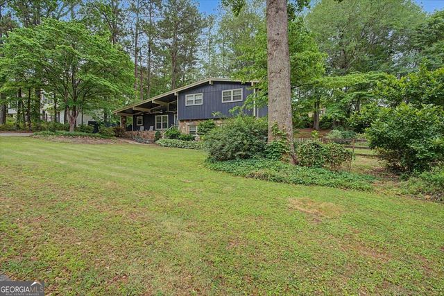 107 Lisa Lane, Carrollton, GA 30117