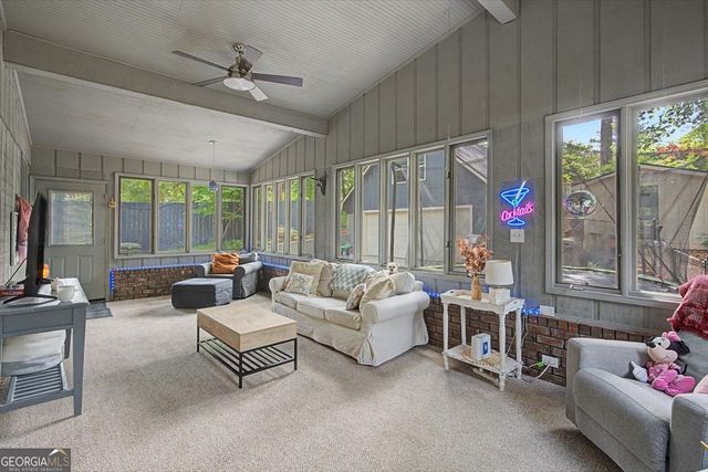 107 Lisa Lane, Carrollton, GA 30117