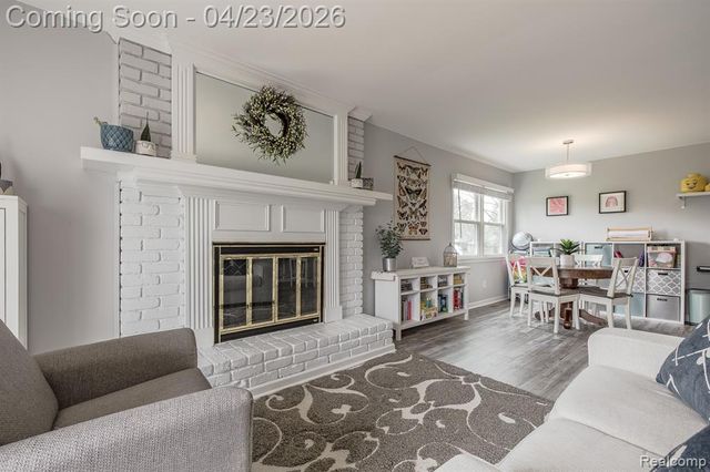 839 Spartan Drive, Rochester Hills, MI 48309