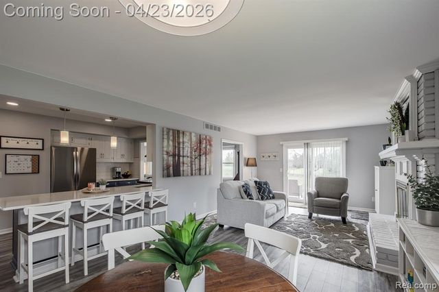 839 Spartan Drive, Rochester Hills, MI 48309
