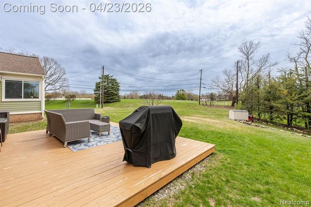 839 Spartan Drive, Rochester Hills, MI 48309