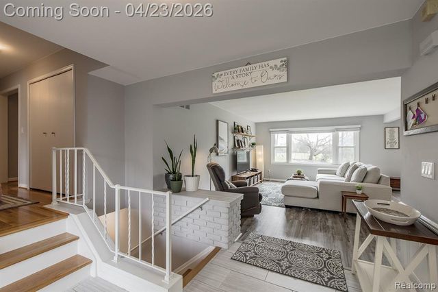 839 Spartan Drive, Rochester Hills, MI 48309