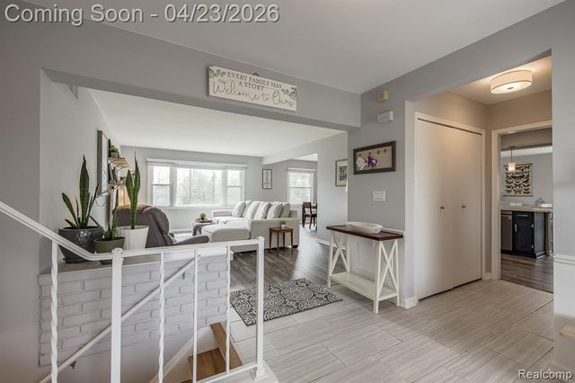 839 Spartan Drive, Rochester Hills, MI 48309