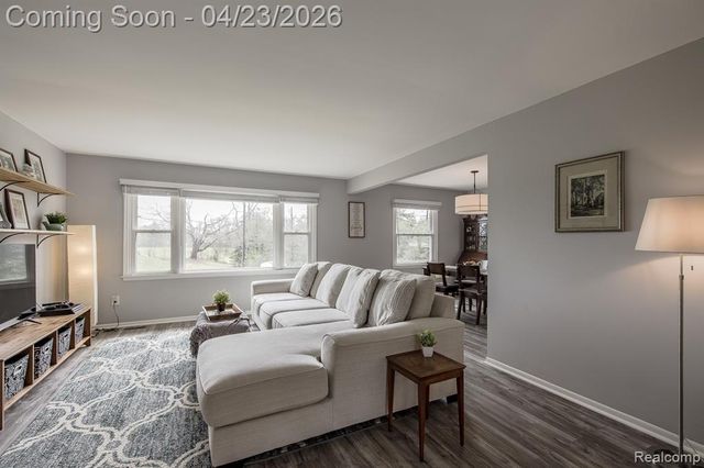 839 Spartan Drive, Rochester Hills, MI 48309