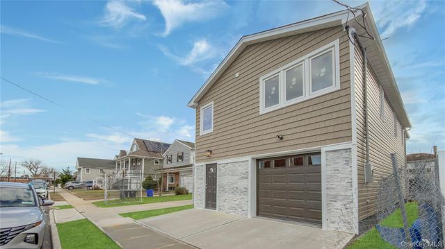 37 Deal Road, Island Park, NY 11558