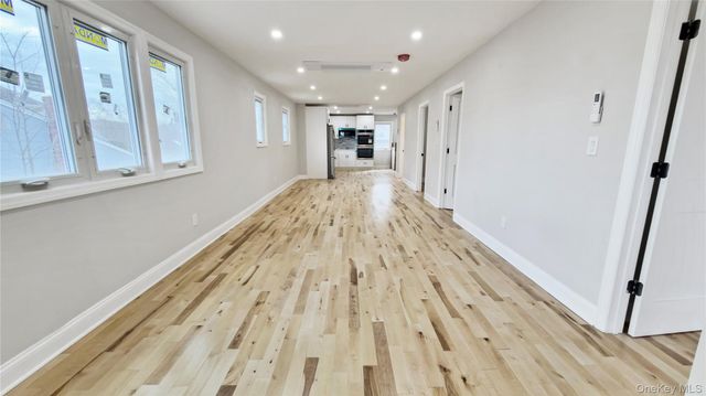 37 Deal Road, Island Park, NY 11558