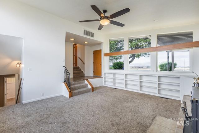 14216 Orchard Ave, Caldwell, ID 83607