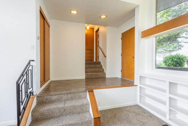14216 Orchard Ave, Caldwell, ID 83607