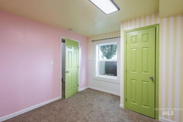 14216 Orchard Ave, Caldwell, ID 83607