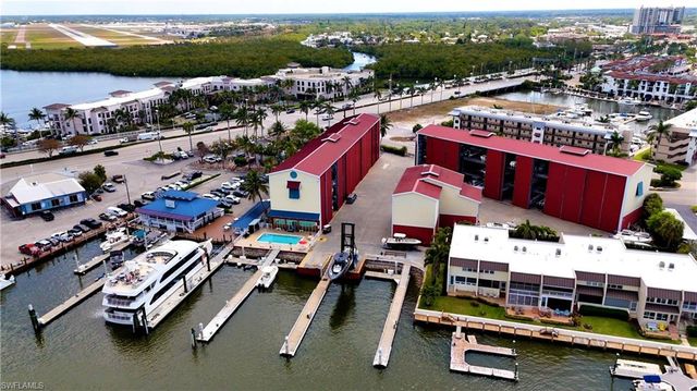 750 RIVER POINT UNIT B3-19 DR, Naples, FL 34102