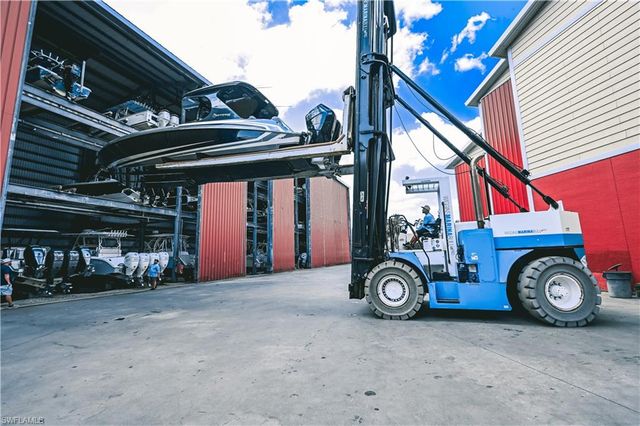 750 RIVER POINT UNIT B3-19 DR, Naples, FL 34102