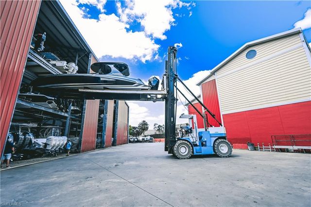 750 RIVER POINT UNIT B3-19 DR, Naples, FL 34102