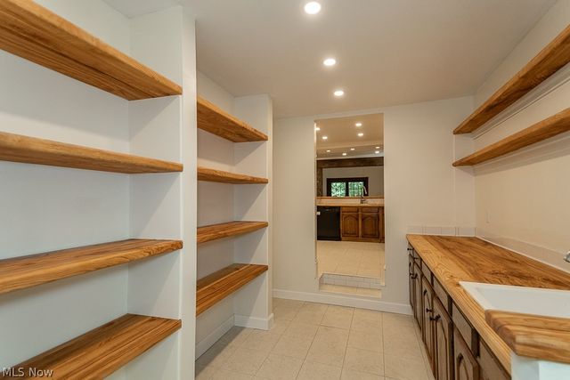 6360 Conley Road, Concord Twp, OH 44077