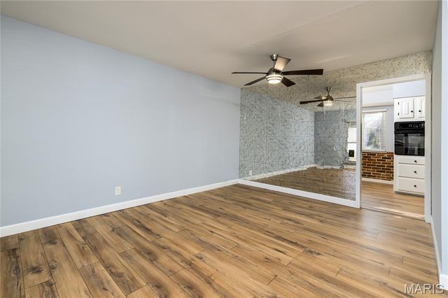 802 Delhurst Drive, Manchester, MO 63021