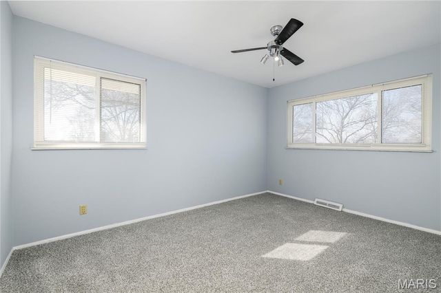 802 Delhurst Drive, Manchester, MO 63021