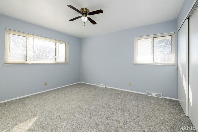 802 Delhurst Drive, Manchester, MO 63021