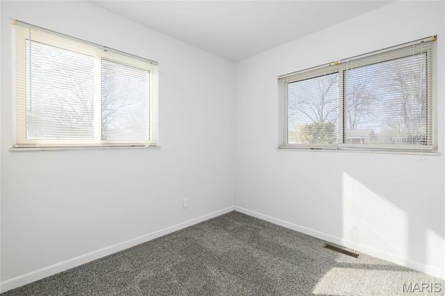 802 Delhurst Drive, Manchester, MO 63021