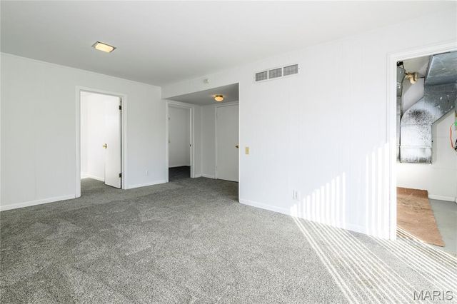 802 Delhurst Drive, Manchester, MO 63021