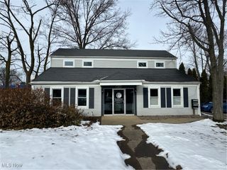 3823 Stow, Stow, OH 44224