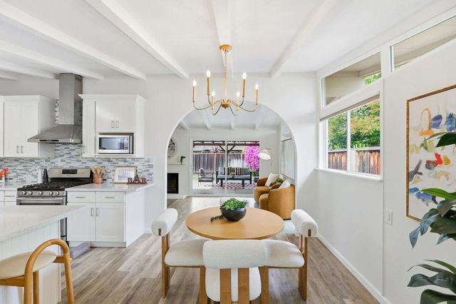 18825 Pendergast Avenue, Cupertino, CA 95014