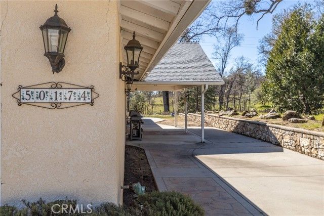 50174 Road 620, Oakhurst, CA 93644