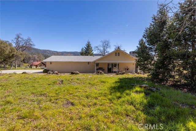 50174 Road 620, Oakhurst, CA 93644