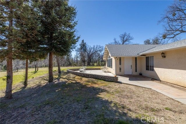 50174 Road 620, Oakhurst, CA 93644