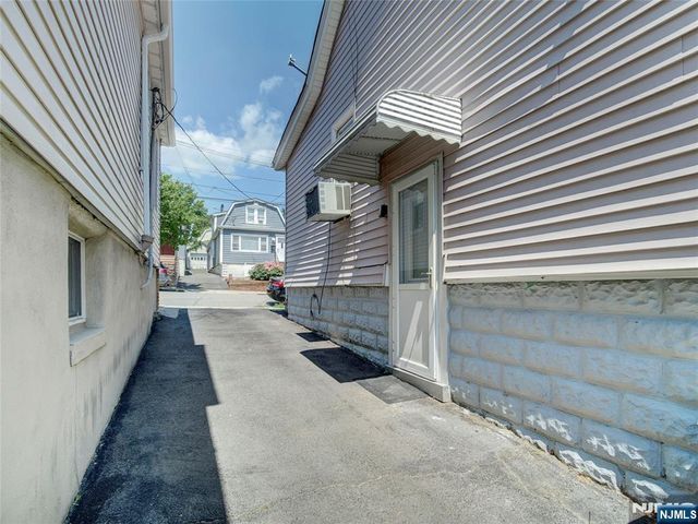 176 Forest Street, Kearny, NJ 07032