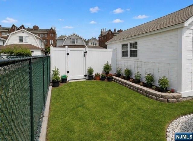 176 Forest Street, Kearny, NJ 07032