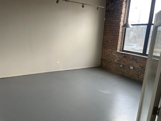 348 N Ashland Avenue, Chicago, IL 60607
