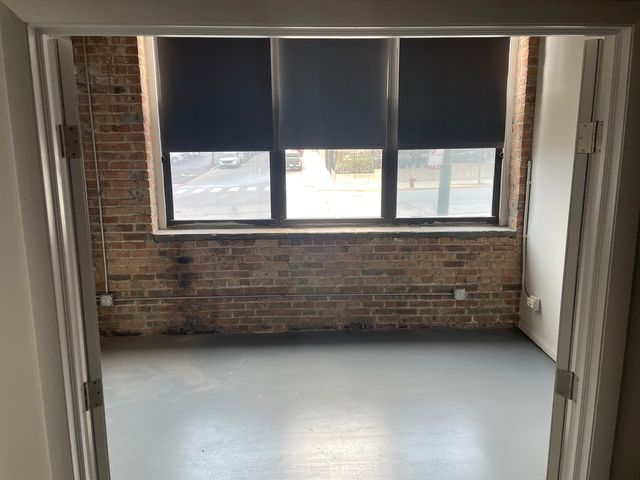 348 N Ashland Avenue, Chicago, IL 60607
