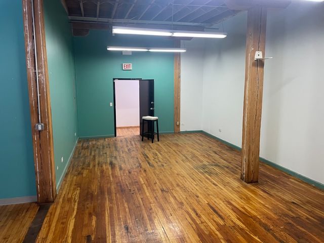 348 N Ashland Avenue, Chicago, IL 60607